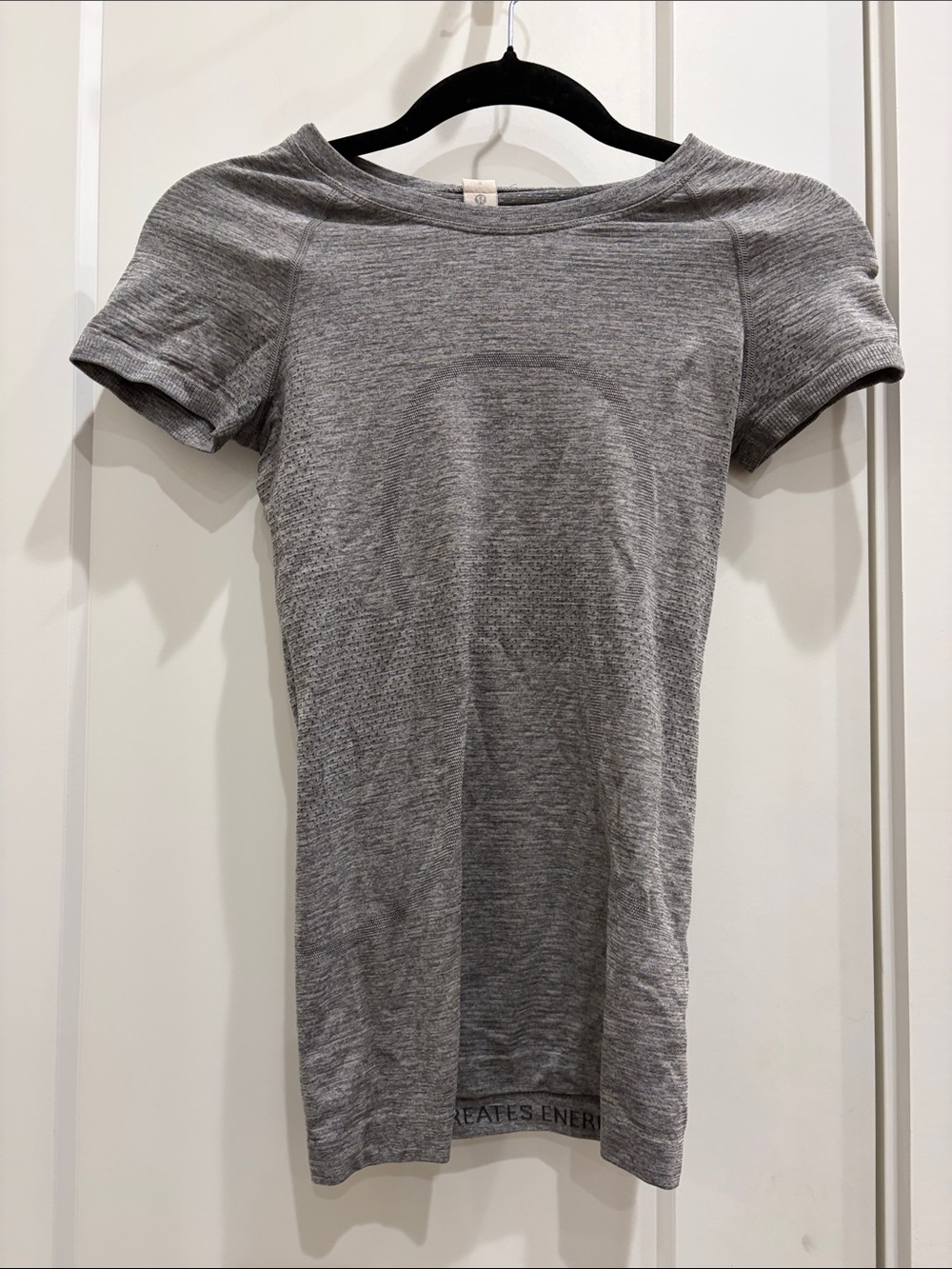 lululemon athletica Heather Gray Short Sleeve Performance Tee